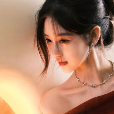 玉米上的麻雀